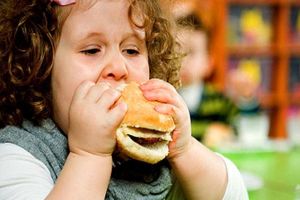 به صدا درآمدن زنگ خطر چاقی کودکان