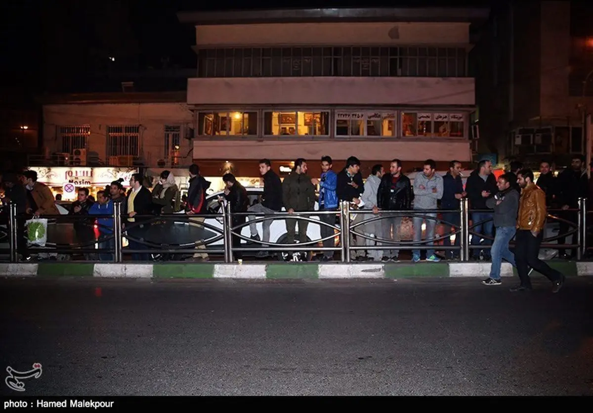 آماده‌باش پلیس راهور تهران/ترافیک سنگین در محور جنوب‌ به شمال خیابان‌های ولی‌عصر و شریعتی