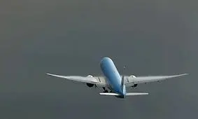 برخورد هواپيماي آلماني با هواپيماي رژيم صهيونيستي در فرودگاه