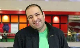 پاسخ علي اوجي به اتهامات خواننده زيرزميني در مورد ميهمانان دورهمي: دروغ است، شكايت مي كنم/ مهمانان را من دعوت نمي كنم