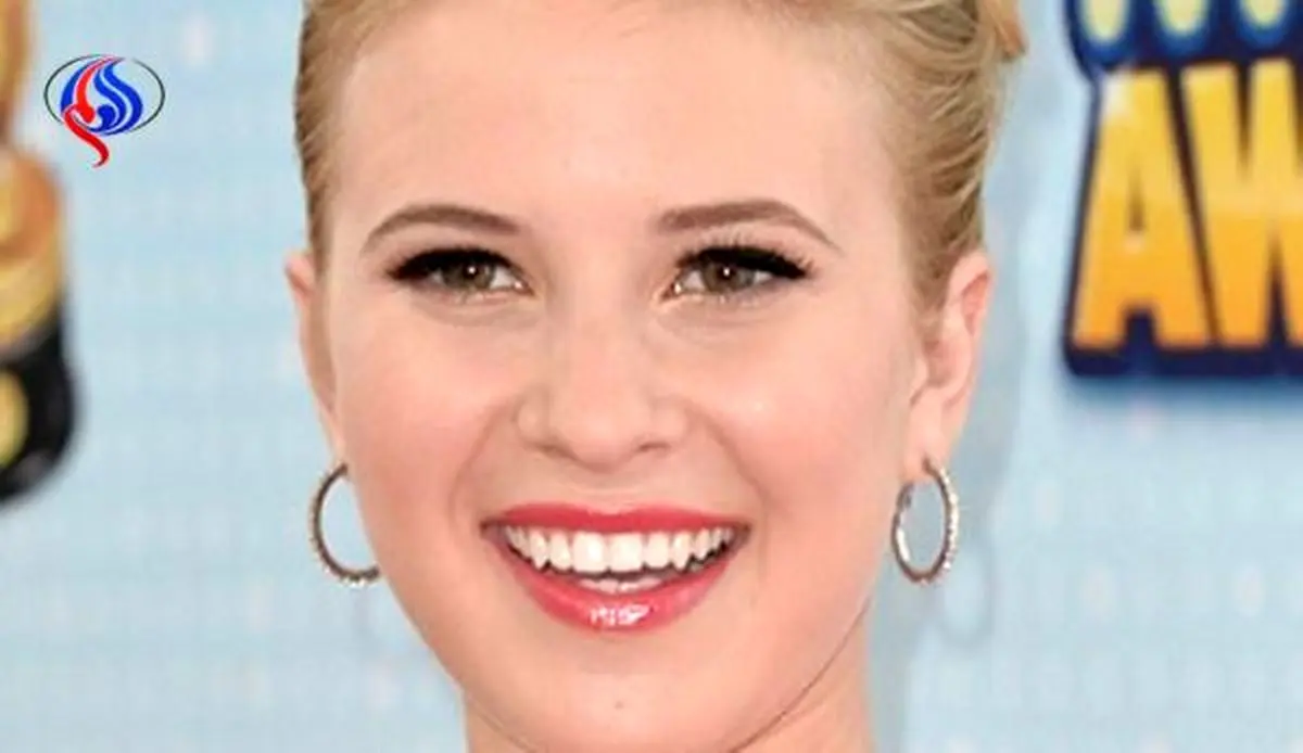 بازیگر و خواننده 22 ساله زن، دستیار مطبوعاتی کاخ سفید شد