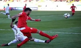 چشم پرسپولیسی‌ها به ساق‌های تراکتورسازان/ گذر سربازها به اصفهان افتاد