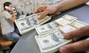 عبور دلار از مرز ۵ هزار تومان