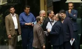 شنود جلسه غیرعلنی مجلس با سیف درباره موسسات مالی واعتباری غیرمجاز
