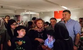 تصویری از علی دایی در بازدید از موزه لوور