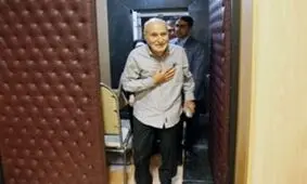 بهزاد نبوی:می‌خواستند من را قاتل رجایی معرفی‌ کنند/ از زبان بازجوها از عشق همسرم خبردار شدم