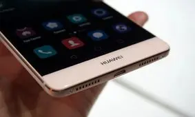 هوآوی در حال انجام مذاکرات محرمانه برای ساخت گوشی مبتنی بر بلاکچین