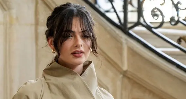 مصائب دخترِ مونیکا بلوچی بودن | وارث یک زیبایی | دوا کسل کیست و چرا جنجالی شده است؟ 