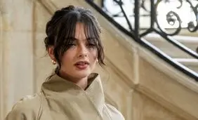 مصائب دخترِ مونیکا بلوچی بودن | وارث یک زیبایی | دوا کسل کیست و چرا جنجالی شده است؟ 