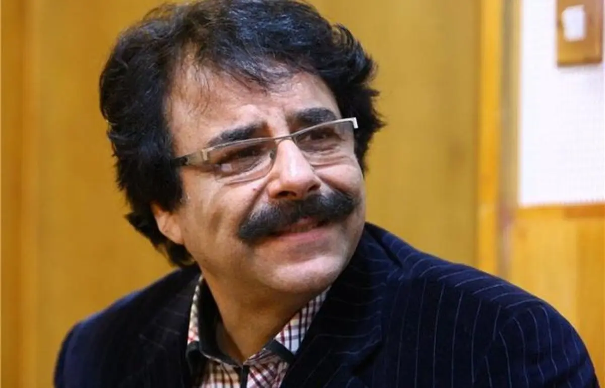 علیرضا افتخاری: زمانی کُشتی می گرفتم

