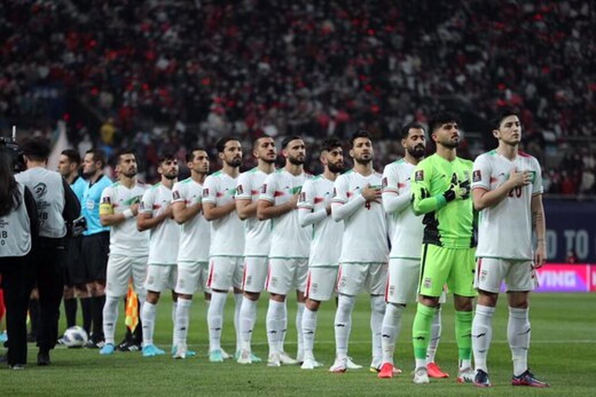 کیهان "بی غیرت" خواندن تیم ملی را فراموش کرد!