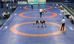 حبس کامران قاسمپور و محمدیان در سالن گرم آزادی؛ تماشاگران در را شکستند!