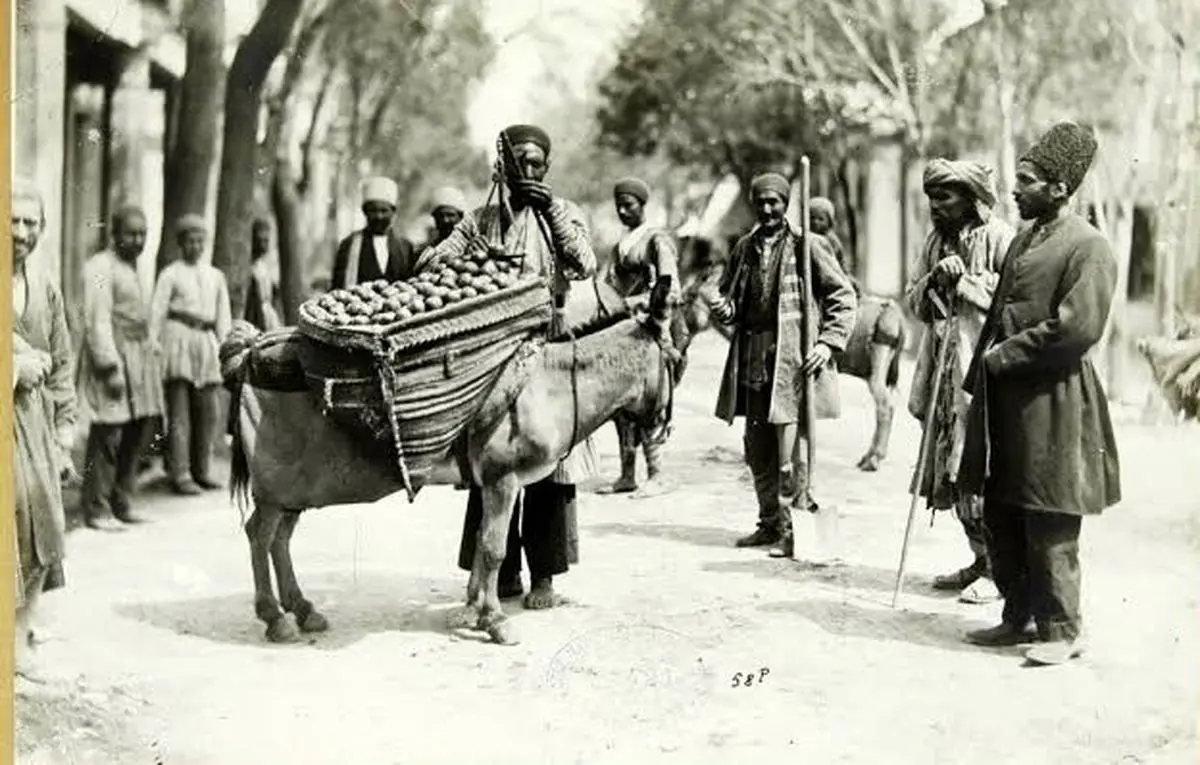 سفر در زمان؛ تصویری از یک «دیزی فروشی» در تهران در دوران قاجار 