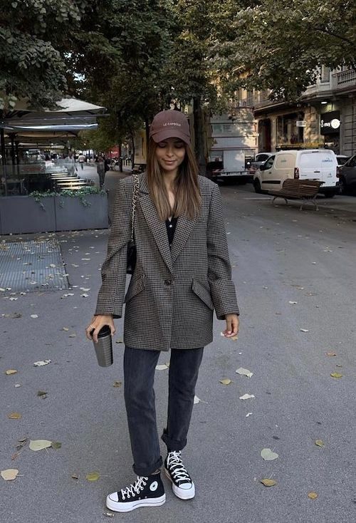 کفش آل‌استار در استایل پاییزی