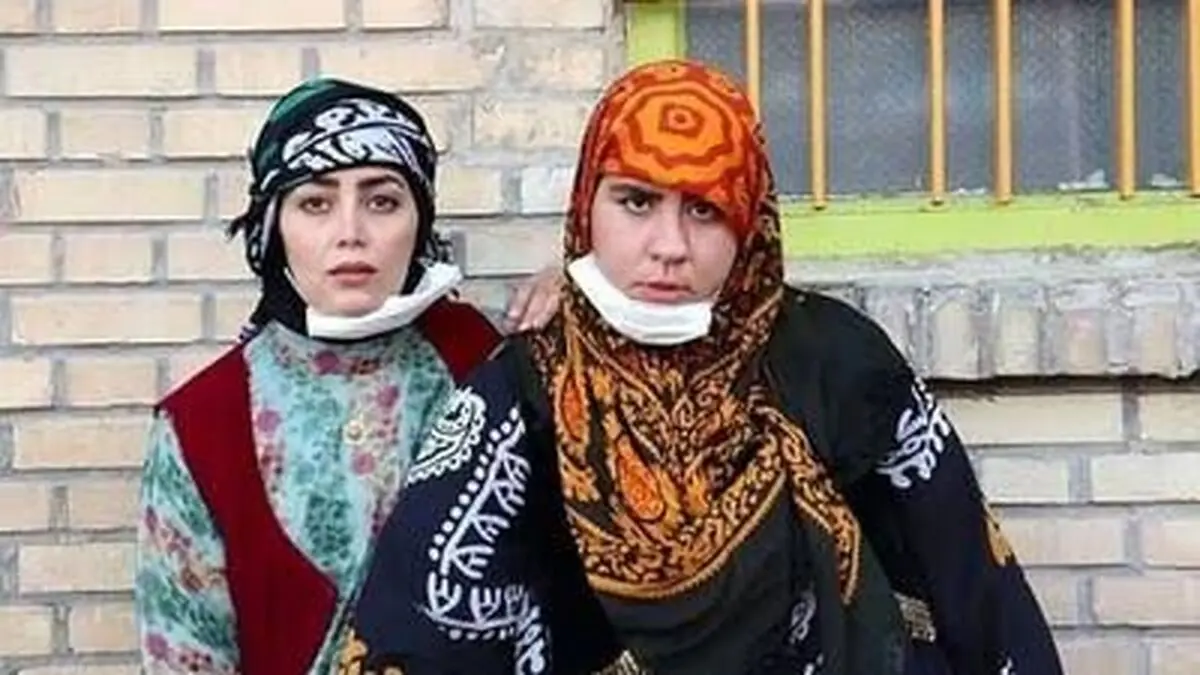 اشک‌های صهبا شرافتی بازیگر نون خ از یک جمله تلخ؛ گفت با قیافه‌ات نمی‌توانم ارتباط بگیرم/ ویدئو