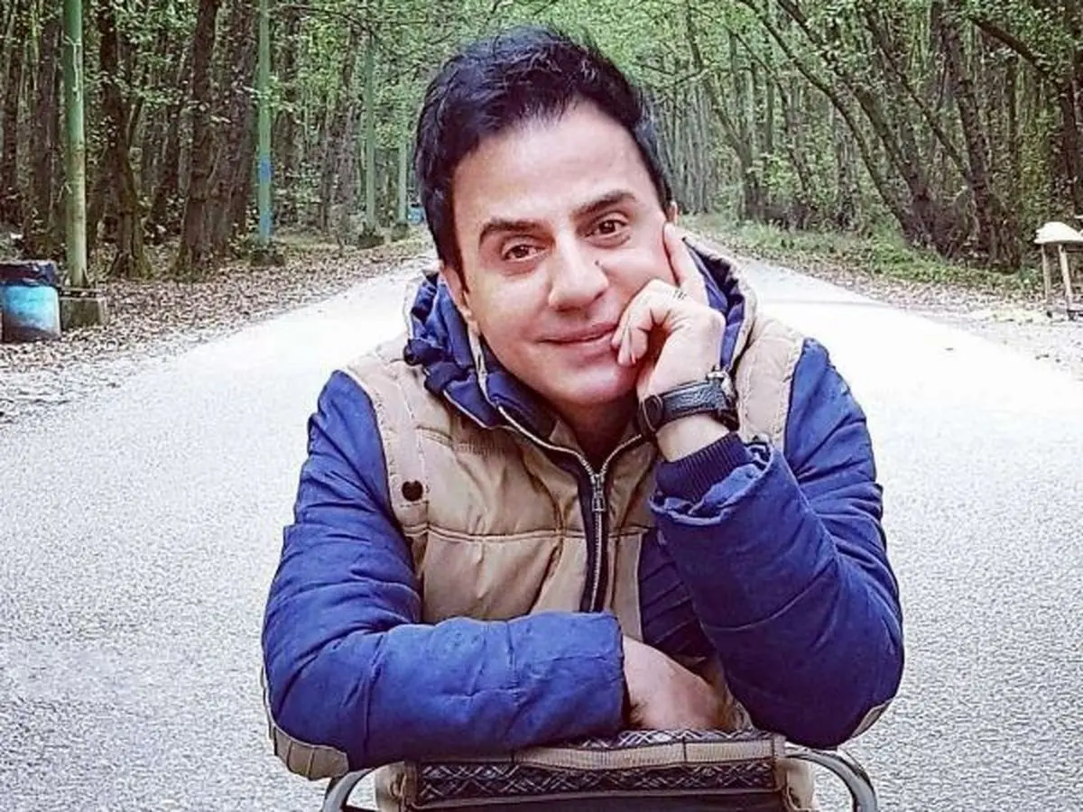 عمو پورنگ ازدواج نکرده است