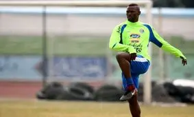 تیام از فردا در تمرین استقلال