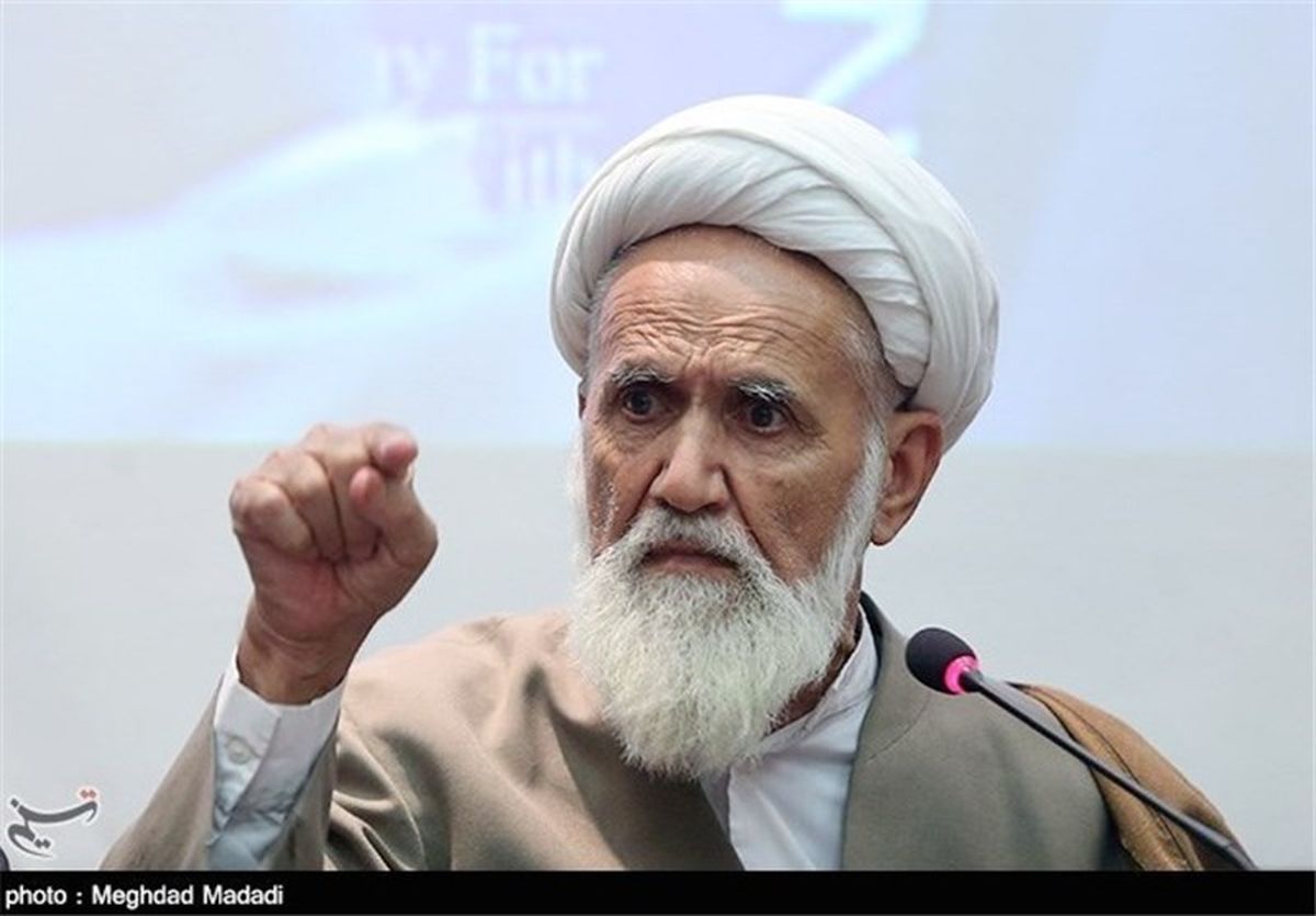 آیتالله هاشمی رفسنجانی سخاوتمندانه از آبروی خود نیز گذشت