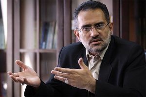 هشدار وزیر احمدی نژاد به نظامیانی که سودای ریاست جمهوری دارند