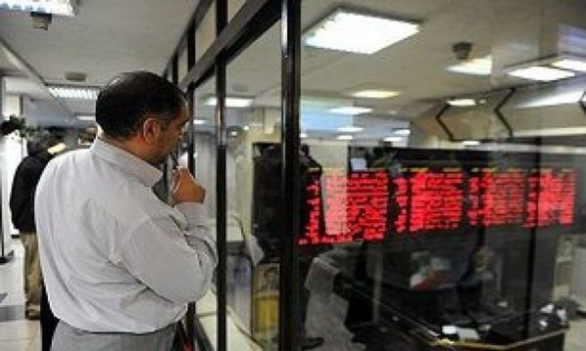 نگاه فعالان بورسی به سوی بازار ارز