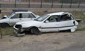 مجروح شدن 2 نفر در تصادف خونین پرشیا و پراید در اتوبان تهران ـ قم + تصاویر