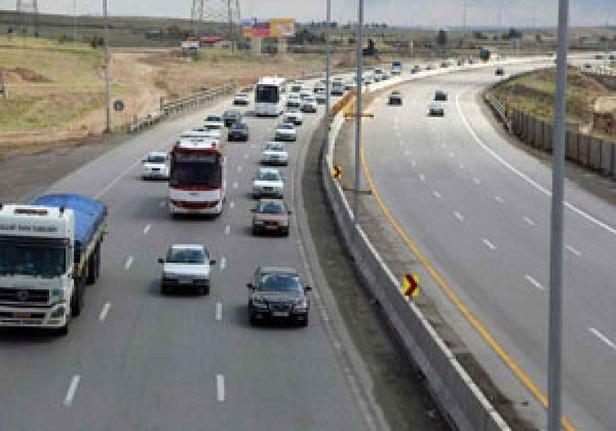 توسعه راههای جادهای تنها راه برون رفت از مشکلات اقتصادی است
