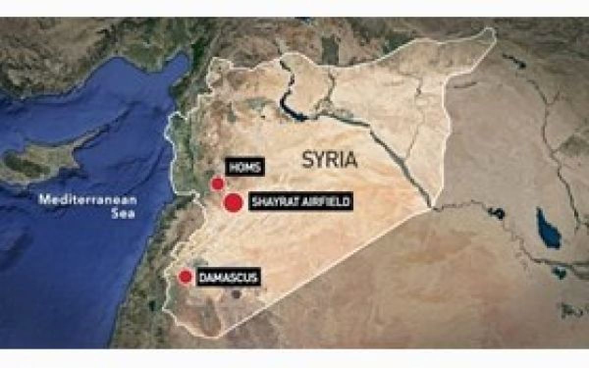 پدافنذ هوایی سوریه 9 موشک شلیک شده به سمت فرودگاه نظامی شعیرات را منهدم کرد/ موشک پرانی ­های ناشناس در آسمان حمص