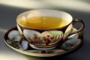 چای ایرانی بنوشید