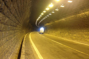 اندازه گیری آلودگی خودروها در تونل های پایتخت آغاز شد