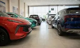 واردات خودروهای کره ای آزاد و واردات خودروهای آمریکایی ممنوع است 