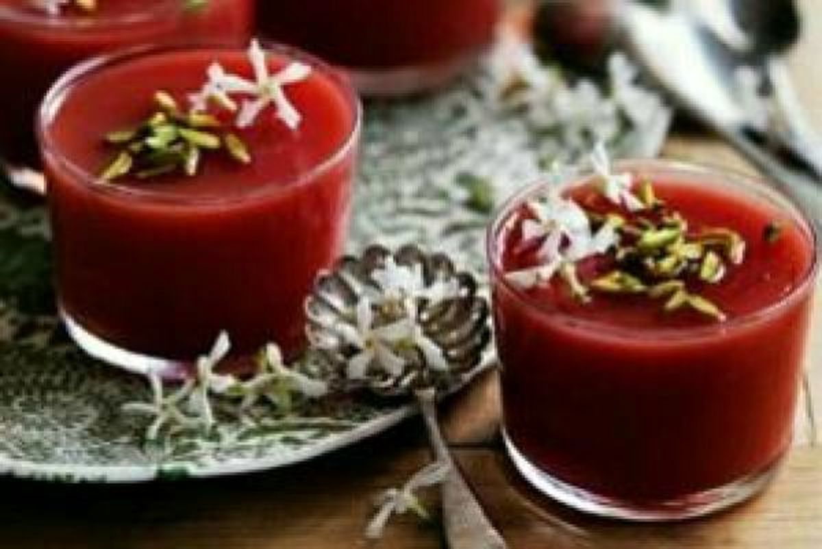 طرز تهیه پودینگ هندوانه