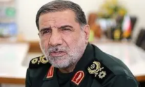 ستادکل بر اسکله‌های در اختیار نیروهای مسلح اشرافیت دارد و نظارت می‌کند