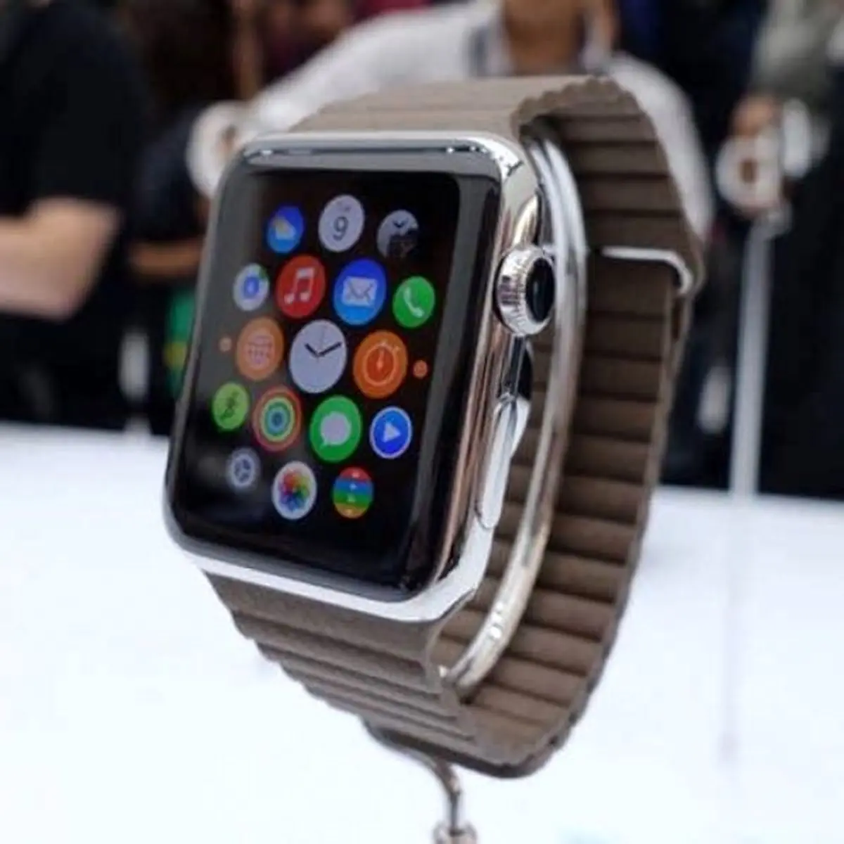 آخرین فروشگاه اختصاصی اپل واچ تعطیل می شود