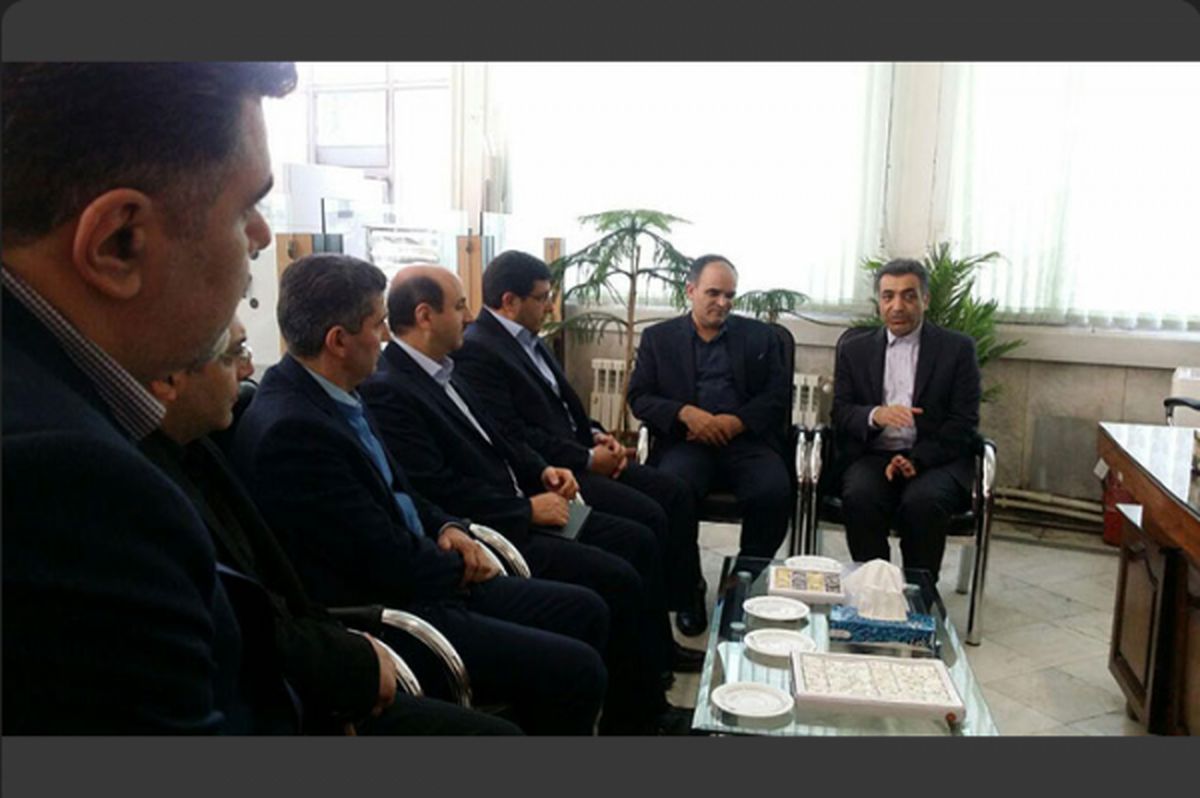 تقدیر فرمانده نیروی انتظامی از مدیر عامل بانک سپه