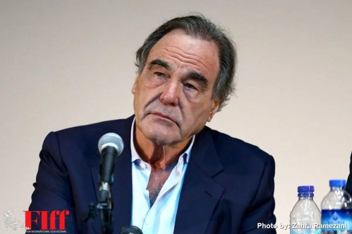 الیور استون: هرگز قصد مصاحبه با احمدی نژاد را نداشتم