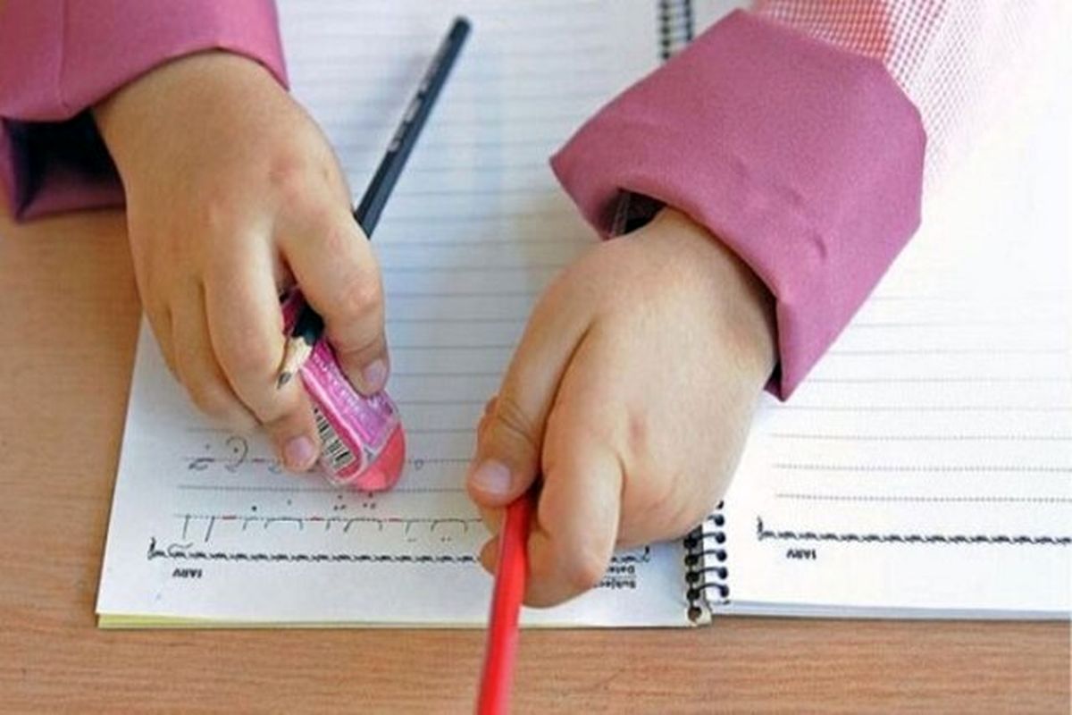 مشق های طولانی؛ کابوس دانش آموزان کی تمام میشود؟/ ویدئو
