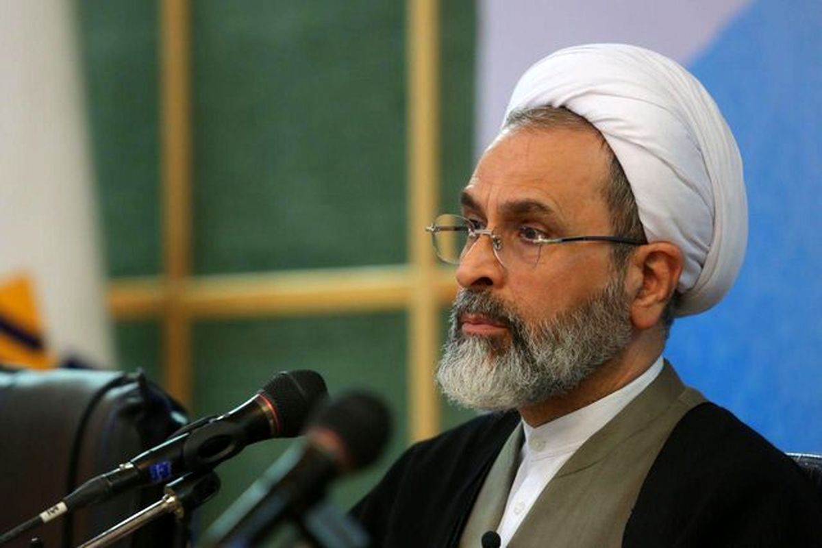 آیتالله اعرافی:نگاه جامع و تمدنی به اسلام در اندیشه امام موسی صدر موج میزند