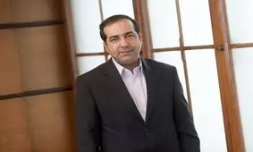 انتقاد حسین انتظامی از بازداشت مدیر مسئول روزنامه شرق در مشهد