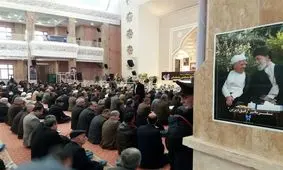 امام خمینی(ره) و یارانش در تاریخ زنده باقی می‌مانند