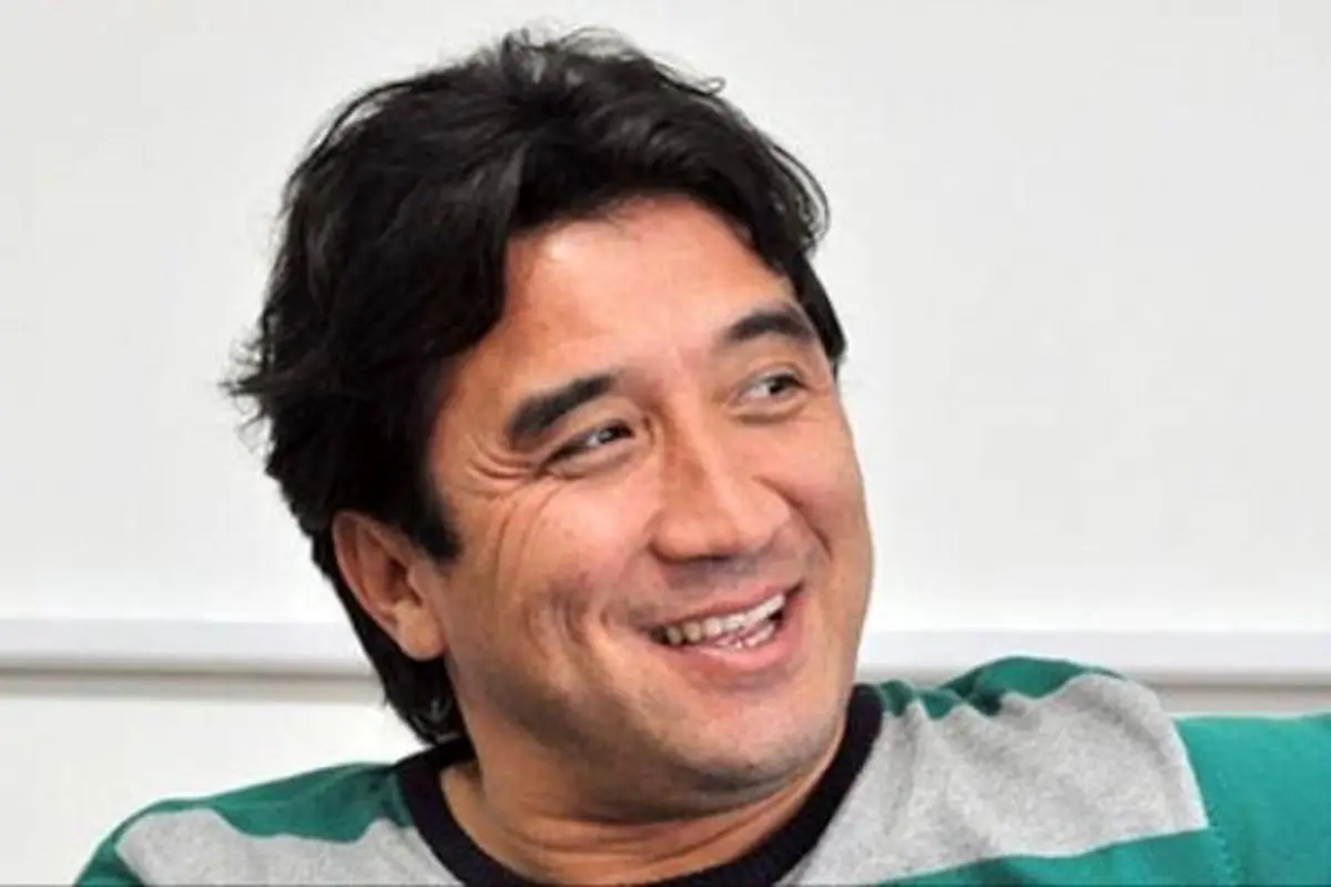 شوخی و سلفی سفیر استرالیا با خداداد/کو اینی که دودمان‌مان را به باد داد؟