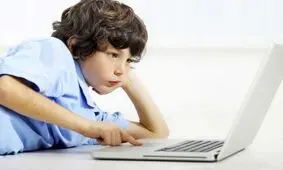 چه سنی مناسب خرید لپ تاپ برای کودکان است؟