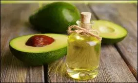 تقویت موها با روغن آووکادو