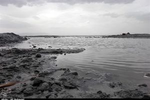 تراز دریاچه ارومیه ۲۱ سانتی‌متر کاهش یافت