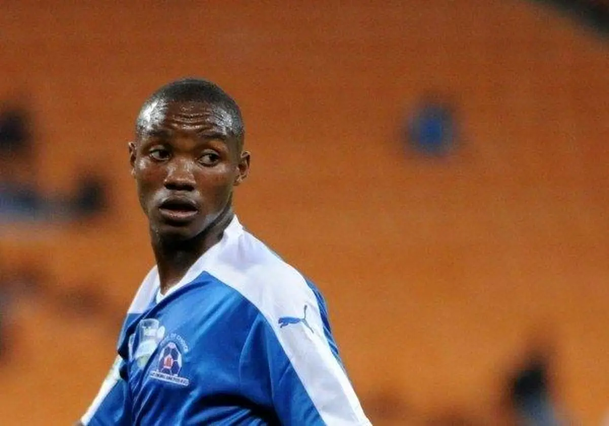 صاعقه جان بازیکن را در زمین فوتبال گرفت