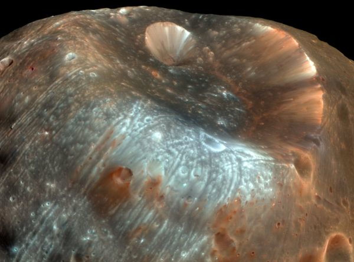 عکس روز ناسا، فوبوس قمر مریخ