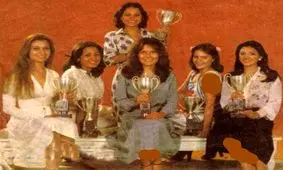 فیلم /بازیگر زن معروف که قبل از انقلاب دختر شایسته شد