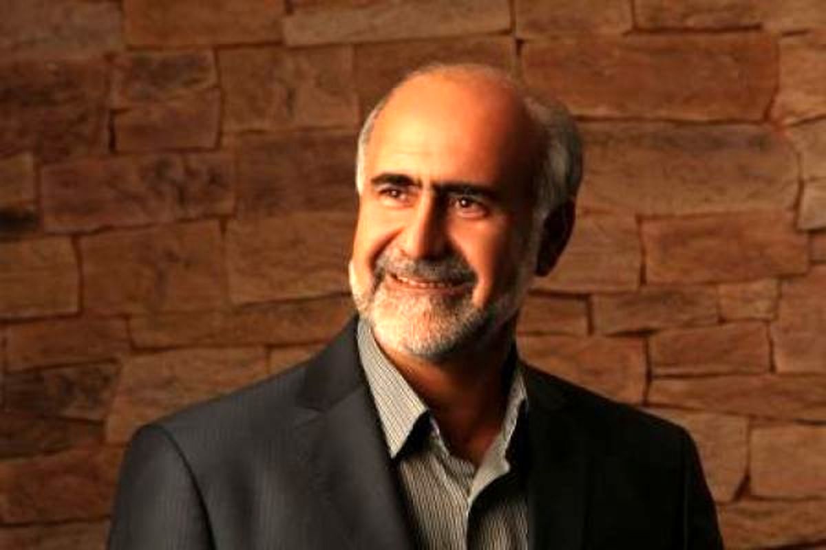 گفت‌وگو با کسی که 8بار در حصر به دیدار کروبی رفته/ حصر در حال حل شدن است