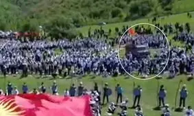 کامیون بستنی فروشی در قرقیزستان، ۱۸ کودک را راهی بیمارستان کرد/ ویدئو