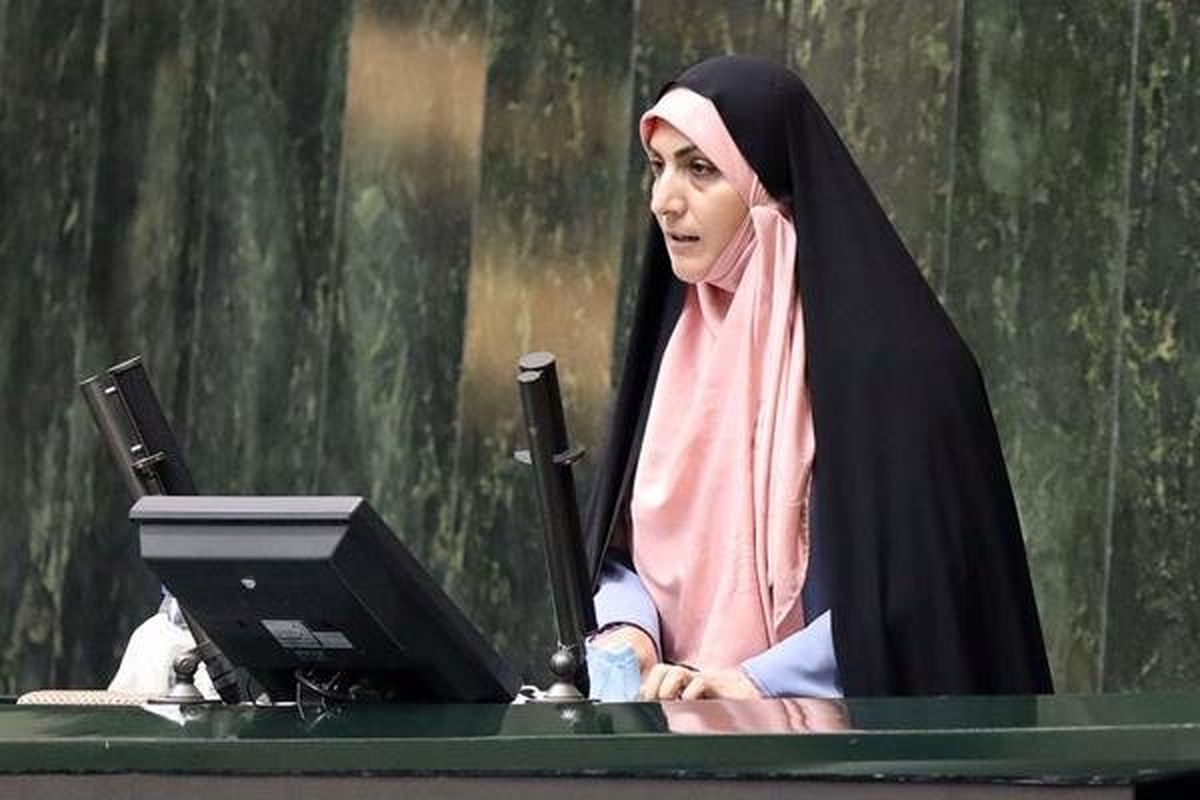 عضو هیأت رئیسه کمیسیون آموزش: ناتوانی در صدور کارت امتحانی به هیچ عنوان قابل پذیرش نیست / این موضوع فردا در دستور کار کمیسیون آموزش قرار میگیرد