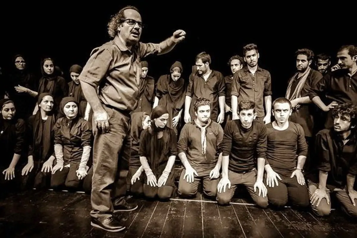 افتتاح پردیس تئاتر تهران با «من...»